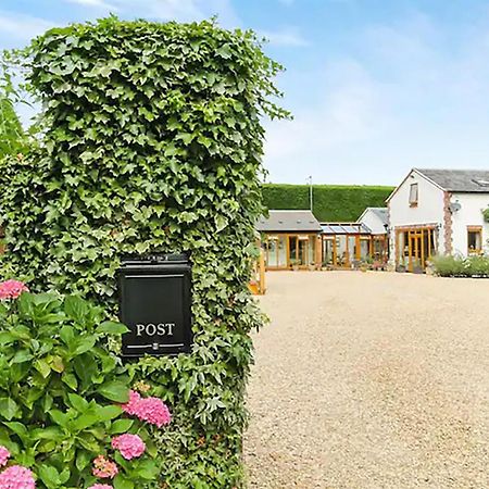 Stable Lodge - Boutique Bed & Breakfast Shurdington Ngoại thất bức ảnh