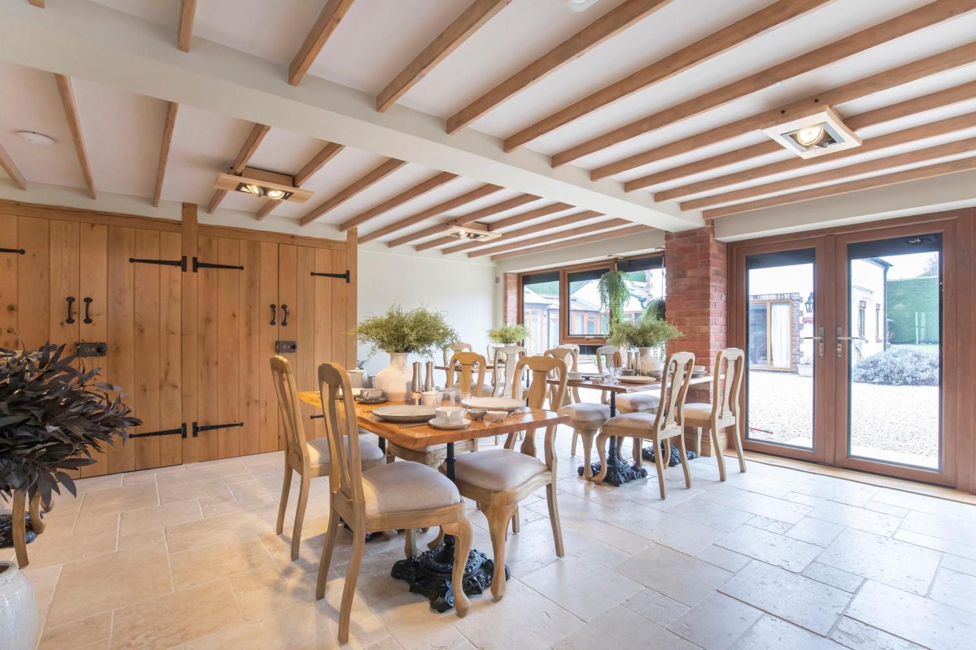 Stable Lodge - Boutique Bed & Breakfast Shurdington Ngoại thất bức ảnh
