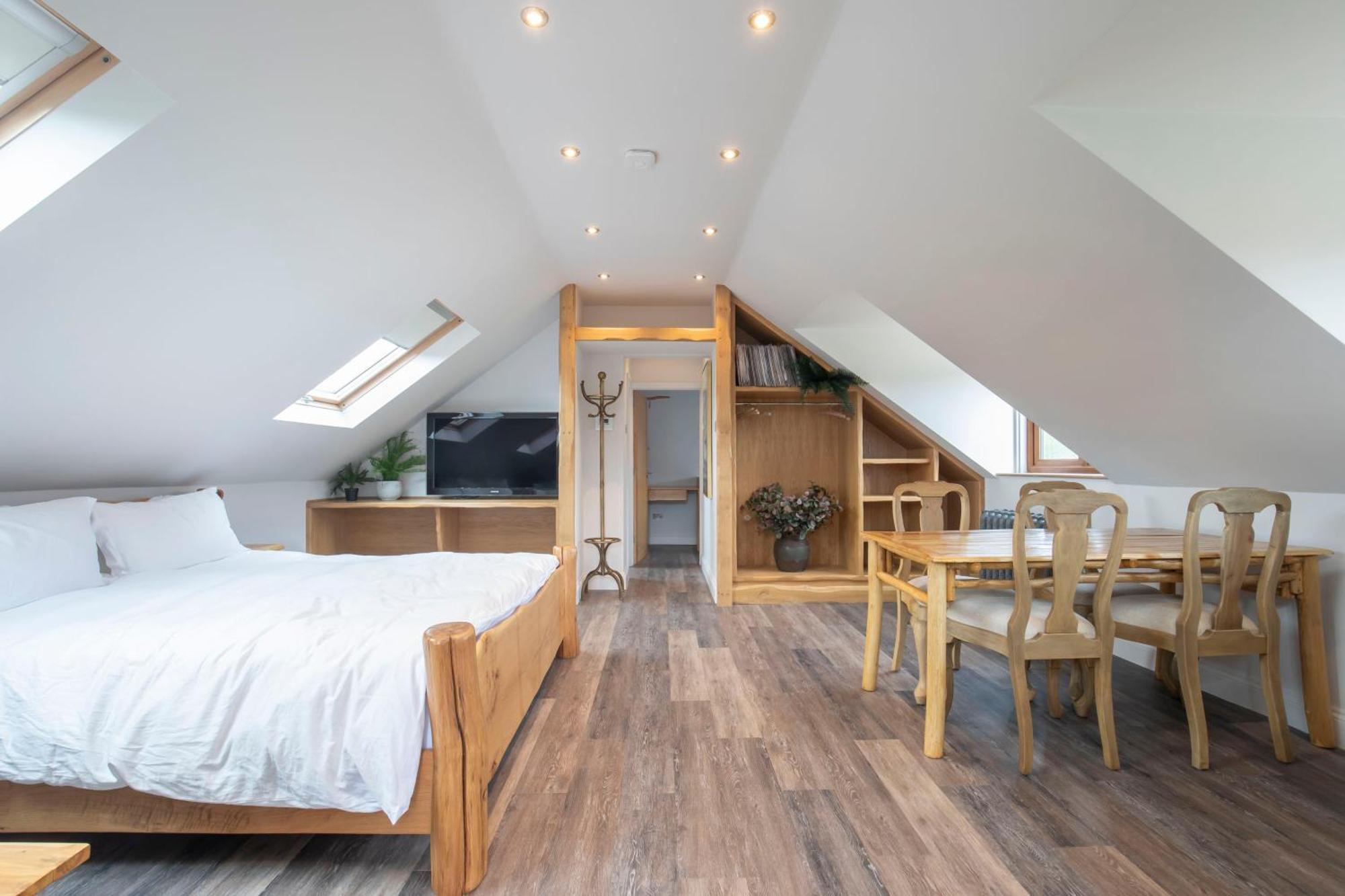 Stable Lodge - Boutique Bed & Breakfast Shurdington Ngoại thất bức ảnh