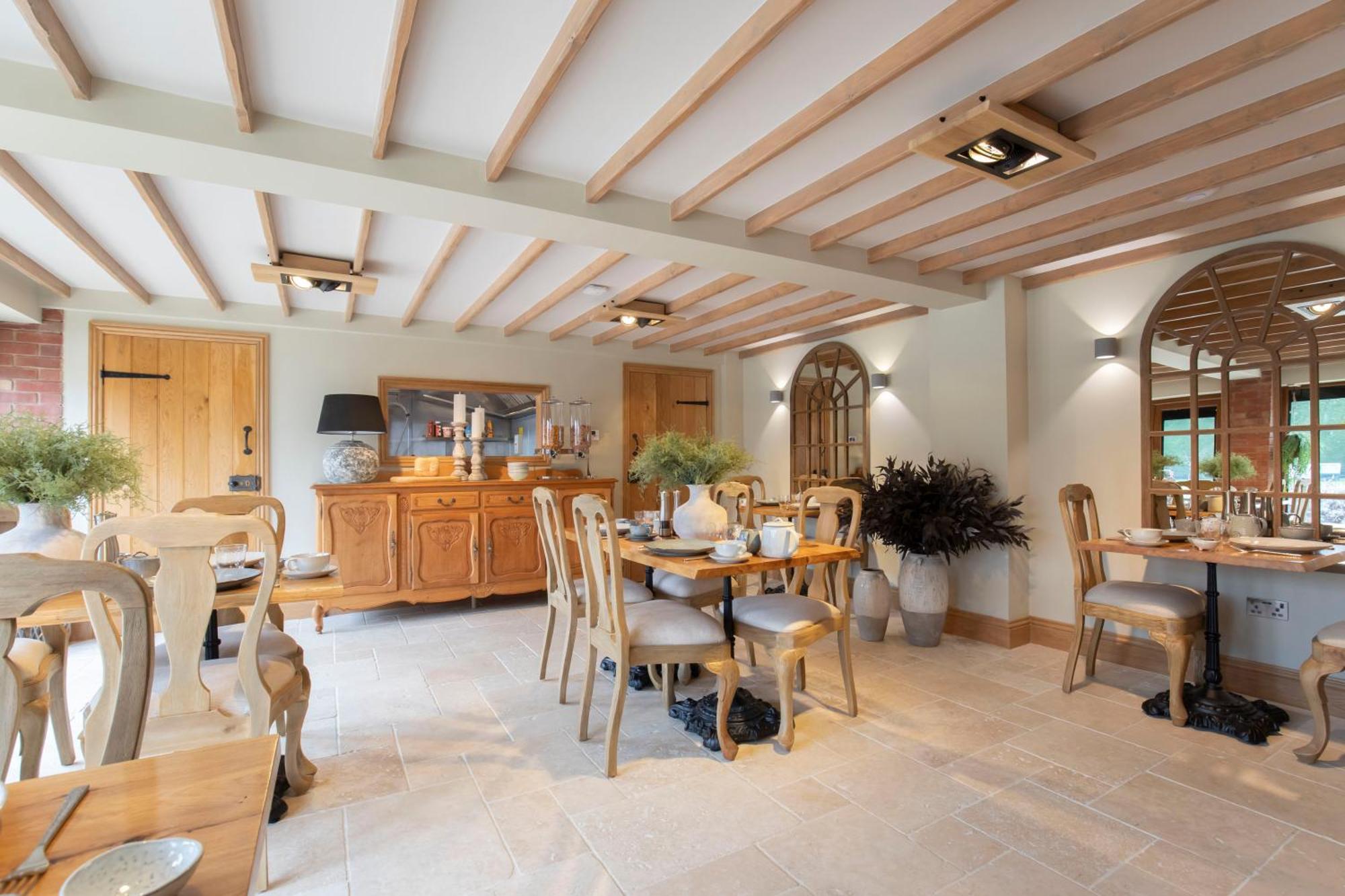 Stable Lodge - Boutique Bed & Breakfast Shurdington Ngoại thất bức ảnh